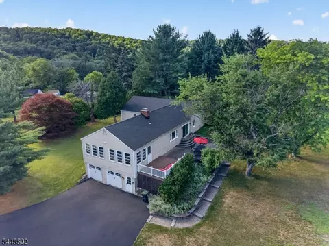 100 Black Brook Rd, Hampton, NJ 08827 photo 4