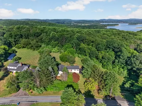 100 Black Brook Rd, Hampton, NJ 08827 photo 6
