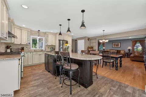 100 Black Brook Rd, Hampton, NJ 08827 photo 8