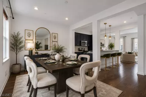 247 Bradley Dr, Wood-ridge Boro, NJ 07075