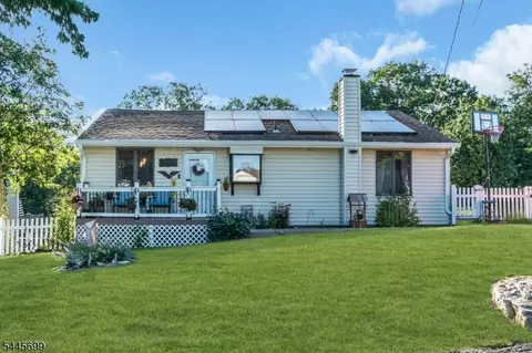 50 Shawnee Ave, Rockaway, NJ 07866