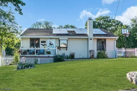 50 Shawnee Ave, Rockaway, NJ 07866