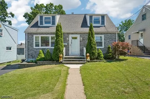 64 16th Ave, Elmwood Park, NJ 07407