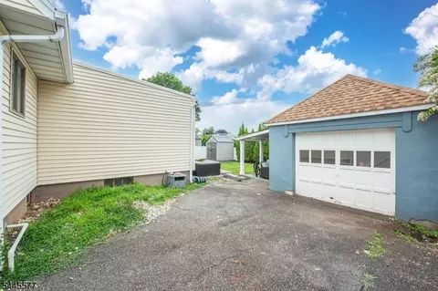 5 Doherty Dr E, Clifton, NJ 07013 photo 22