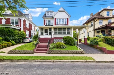 711-713 Degraw Ave, Newark, NJ 07104