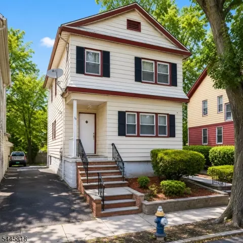 36 Allen St, Irvington, NJ 07111