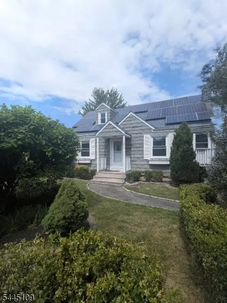 1815 N Stiles St, Linden, NJ 07036