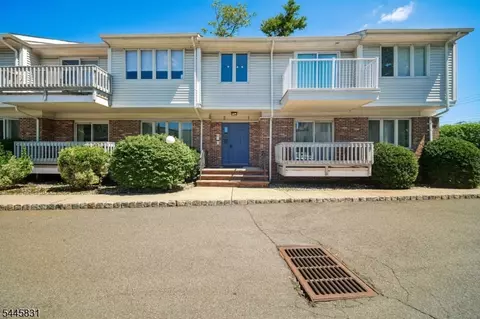 245 Main St UNIT 2A, Millburn, NJ 07041
