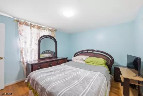 674 Berkeley Ave, City Of Orange, NJ 07050 photo 17