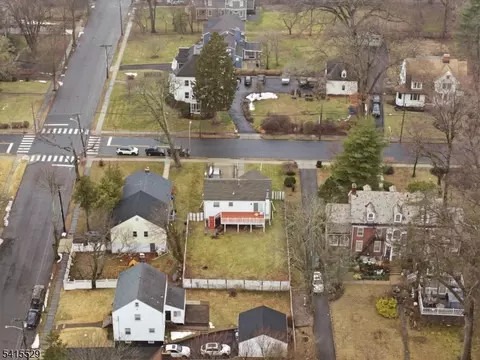 674 Berkeley Ave, City Of Orange, NJ 07050 photo 22