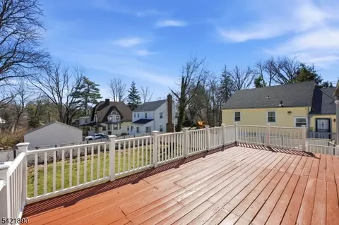 674 Berkeley Ave, City Of Orange, NJ 07050 photo 21