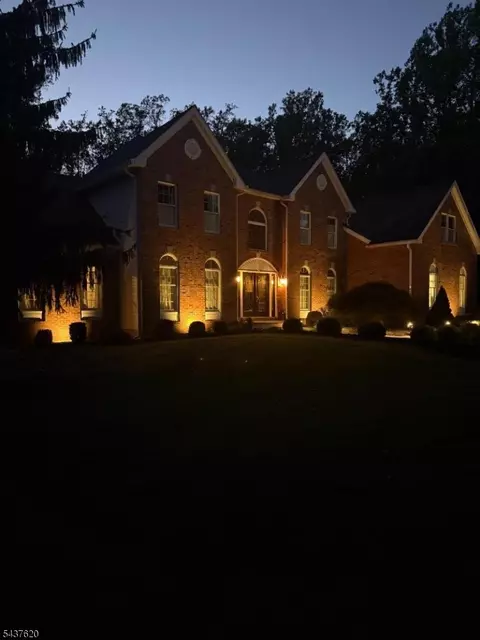 Exterior - 12 Wyckoff Rd, Hampton, NJ 08827 photo 2 of 18