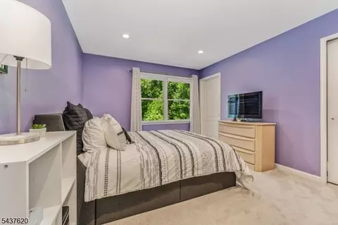 Bedroom - 12 Wyckoff Rd, Hampton, NJ 08827 photo 4 of 6