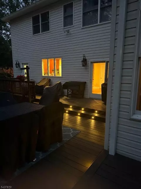 Exterior - 12 Wyckoff Rd, Hampton, NJ 08827 photo 6 of 18