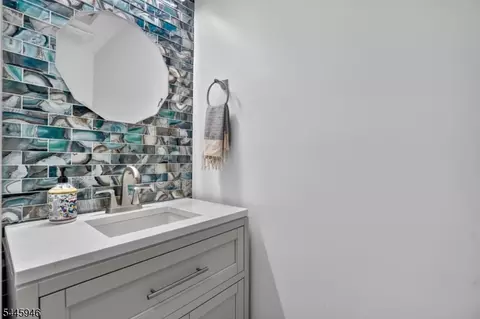 Bath - 115 Constitution Way, Basking Ridge, NJ 07920 photo 1 of 4
