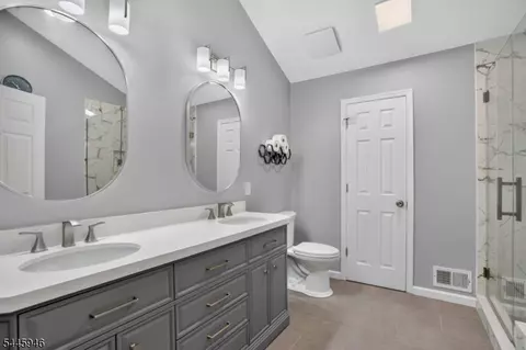 Bath - 115 Constitution Way, Basking Ridge, NJ 07920 photo 2 of 4
