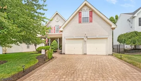 7 Hughes Rd, Bridgewater, NJ 08807