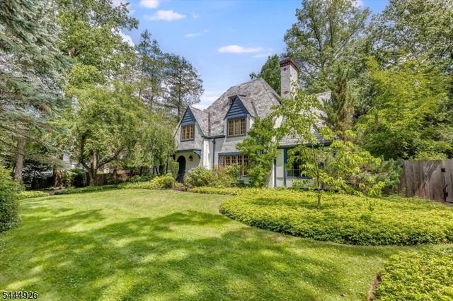 285 Linden Ave, Glen Ridge, NJ 07028