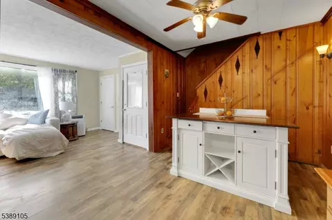 Entry Way - 28 Risley Rd, West Milford Twp, NJ 07421 photo 2 of 3