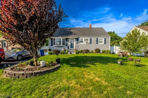 113 S Mckinley Ave, Iselin, NJ 08830