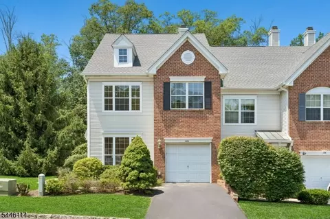 124 Constitution Way, Basking Ridge, NJ 07920