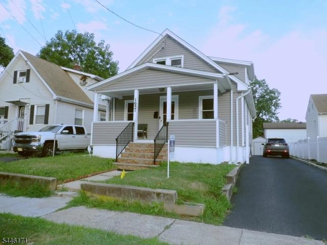 1657 W 3rd St, Piscataway, NJ 08854
