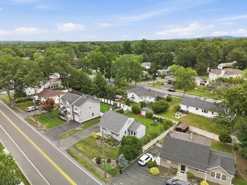 124 Rivervale Rd, River Vale, NJ 07675