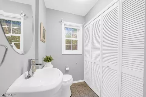 68 Fieldstone Pl, Wayne, NJ 07470 photo 8