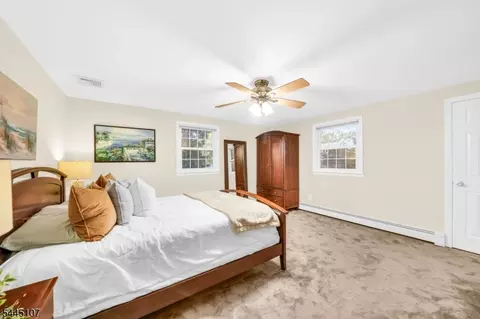 68 Fieldstone Pl, Wayne, NJ 07470 photo 19