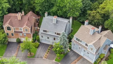 View/Area - 15 Nuthatcher Ct, Wayne, NJ 07470 photo 2 of 4