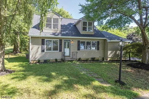 104 Church Rd, Milford, NJ 08848