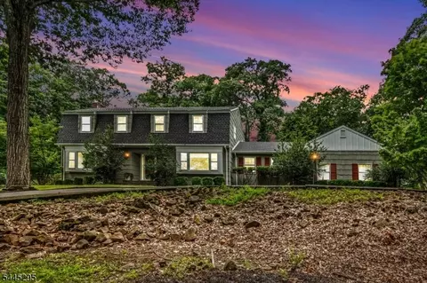 891 Sherwood Rd, Bridgewater, NJ 08807