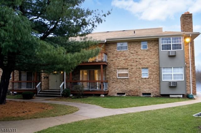 38 Deanna Dr #105, Hillsborough, NJ 08844