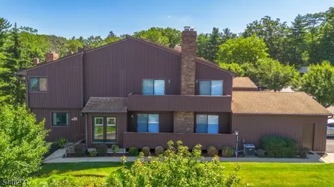 42 Highpoint, Cedar Grove, NJ 07009