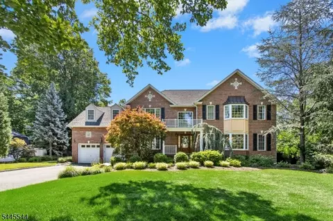 1003 Charles St, Mountainside, NJ 07092