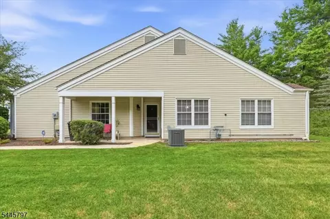 246 Long Meadow Rd, Bedminster, NJ 07921
