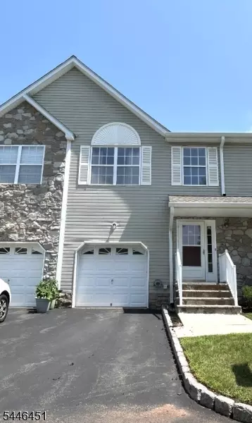 36 Mindy Dr, Somerset, NJ 08873