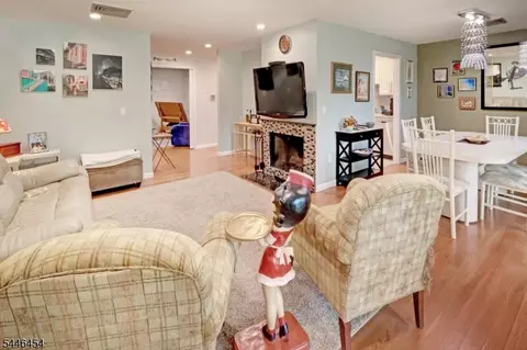 13 Cerone Ct, West Orange, NJ 07052