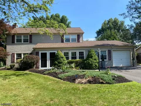 219 Berger St, Somerset, NJ 08873