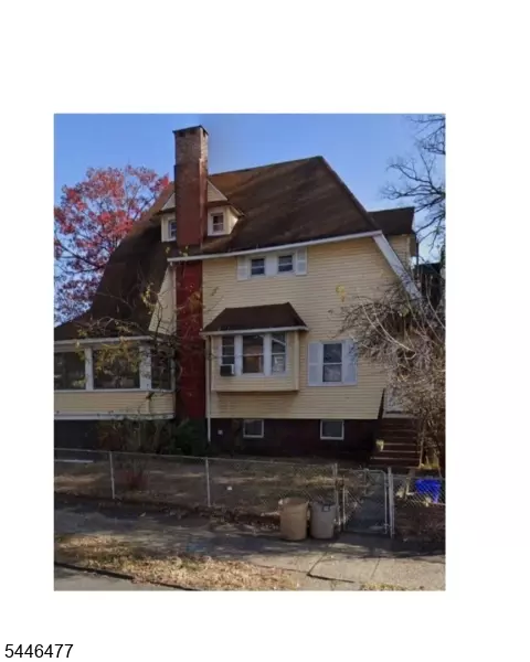 117 Carnegie Ave, East Orange, NJ 07018