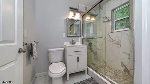 28 Ferndale Rd, Wayne, NJ 07470 photo 20