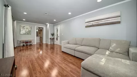 28 Ferndale Rd, Wayne, NJ 07470 photo 11