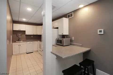 Kitchen - 7 Janice Dr, Hackettstown, NJ 07840 photo 5 of 5