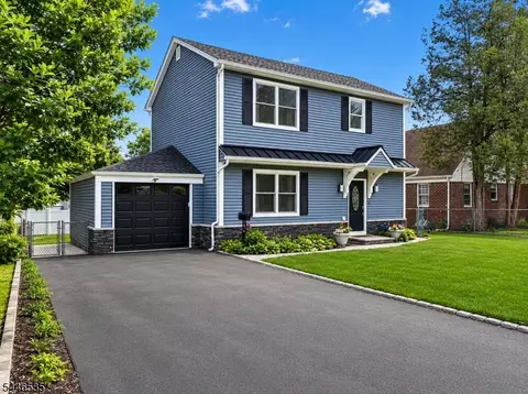 4-31 Plaza Rd, Fair Lawn, NJ 07410