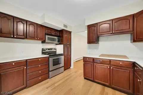 Other - 26 Alpine Dr, Wayne, NJ 07470 photo 3 of 13