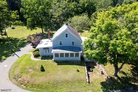 397 Berkshire Valley Rd, Wharton, NJ 07885