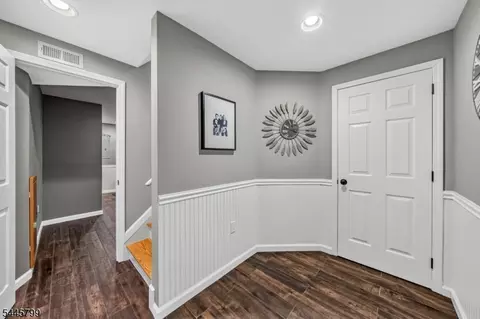 3 Cliff Rd, Wayne, NJ 07470 photo 36