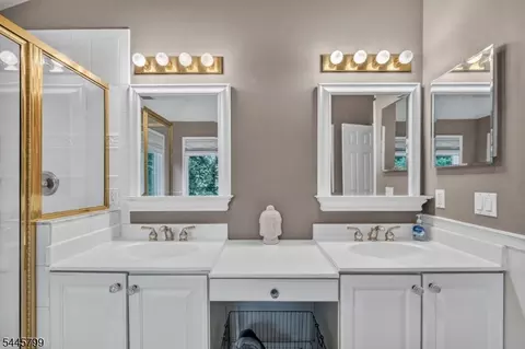 3 Cliff Rd, Wayne, NJ 07470 photo 28
