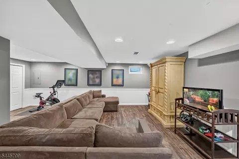 3 Cliff Rd, Wayne, NJ 07470 photo 42