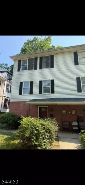 90 Chestnut St, East Orange, NJ 07018